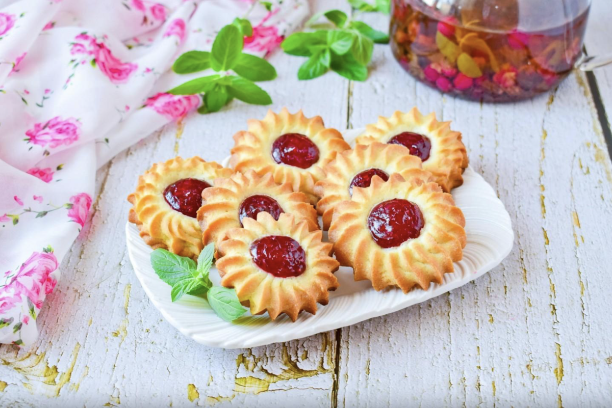 Linzer recept: Az ínycsiklandó, klasszikus sütemény, amit mindenki imádni fog
