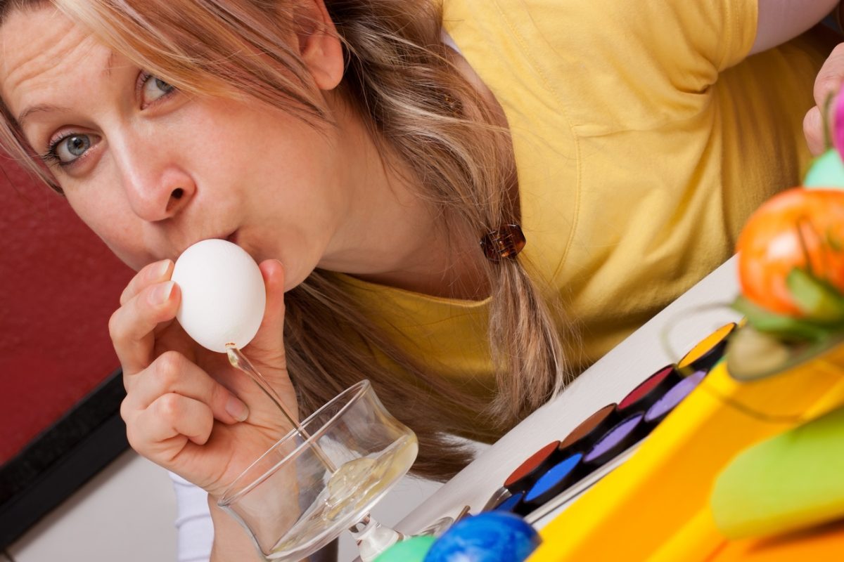 tojás kifújása - Featured