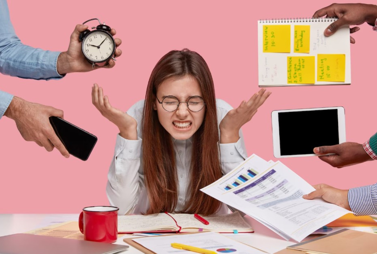 12 apró, de hatékony tipp, hogy a munkahelyi stresszt azonnal csökkentsd