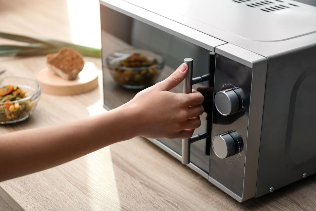 Miért ne helyezzen Wi-Fi routert mikrohullámú sütő, mosógép, hűtőszekrény és egyéb készülékek mellé? 3 Miért ne helyezzen Wi-Fi routert mikrohullámú sütő, mosógép, hűtőszekrény és egyéb készülékek mellé?