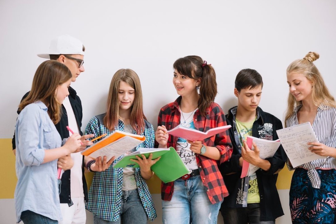 A serdülőkor mint a szorongás oka: pszichológiai perspektíva 3 A serdülőkor mint a szorongás oka: pszichológiai perspektíva