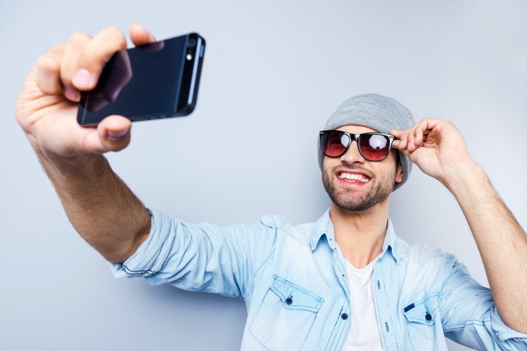 Mit jelent, ha valaki nem tölt fel fényképeket a közösségi médiába? 3 Mit jelent, ha valaki nem tölt fel fényképeket a közösségi médiába?