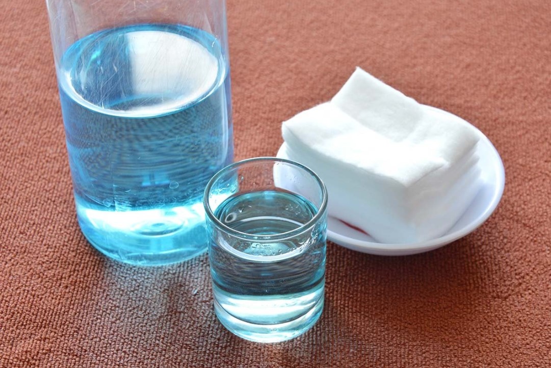 Ecet és hidrogén-peroxid: Természetes tisztítás otthon vegyszerek nélkül 3 Ecet és hidrogén-peroxid: Természetes tisztítás otthon vegyszerek nélkül