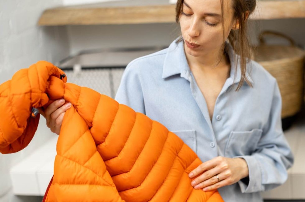 Hogyan moshatjuk és frissíthetjük a tollkabátot anélkül, hogy tönkremenne? 3 Hogyan moshatjuk és frissíthetjük a tollkabátot anélkül, hogy tönkremenne?