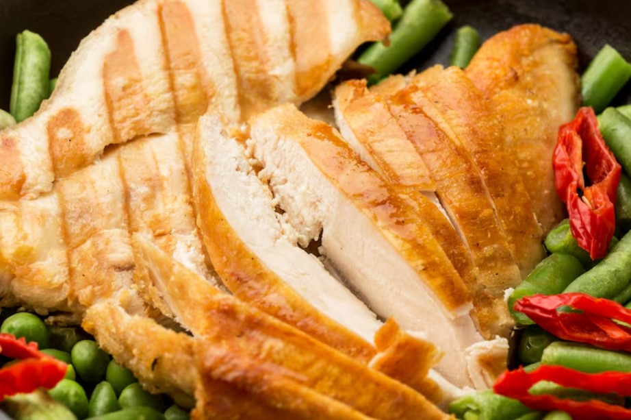 A recept, amely 2025-ben meghódítja a magyar konyhákat: ropogós-parmezános csirkemell 15 perc alatt 3 A recept, amely 2025-ben meghódítja a magyar konyhákat: ropogós-parmezános csirkemell 15 perc alatt