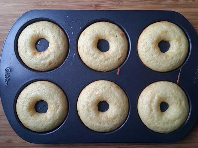 Nem kell sütni: ezek az egyszerű fánkok sütőben készülnek, és különösen finomak 3 Nem kell sütni: ezek az egyszerű fánkok sütőben készülnek, és különösen finomak