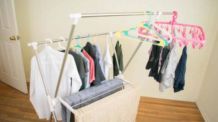 Hogyan szárítsuk meg a ruhákat télen, hogy ne legyen dohos szaga 3 Hogyan szárítsuk meg a ruhákat télen, hogy ne legyen dohos szaga