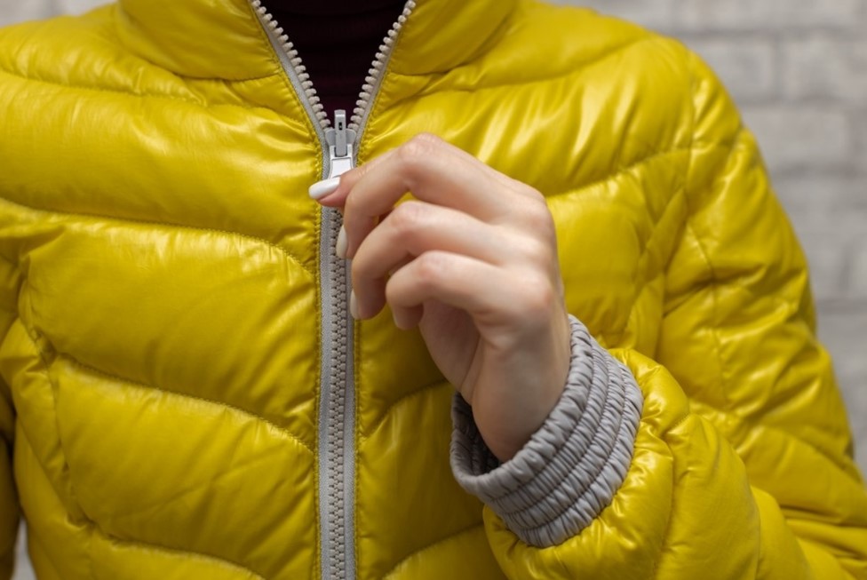 Hogyan moshatjuk és frissíthetjük a tollkabátot anélkül, hogy tönkremenne? 4 Hogyan moshatjuk és frissíthetjük a tollkabátot anélkül, hogy tönkremenne?