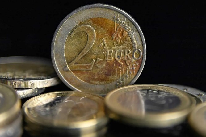 Ez a 2 eurós érme 40 000 eurót ér? A hihetetlen történet, ami minden pénzgyűjtőt meglepett 4 Ez a 2 eurós érme 40 000 eurót ér? A hihetetlen történet, ami minden pénzgyűjtőt meglepett