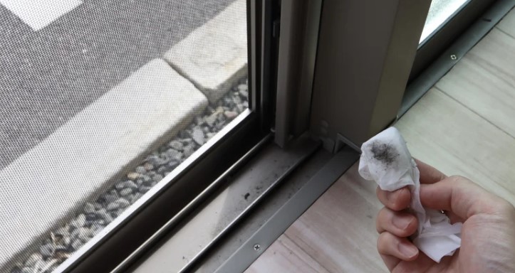 Csúszó üvegajtó karbantartási lista tél előtt 3 Csúszó üvegajtó karbantartási lista tél előtt