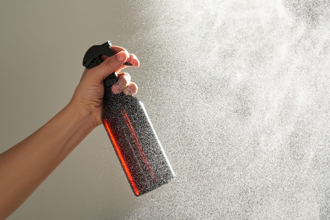 Ecet és hidrogén-peroxid: Természetes tisztítás otthon vegyszerek nélkül 4 Ecet és hidrogén-peroxid: Természetes tisztítás otthon vegyszerek nélkül