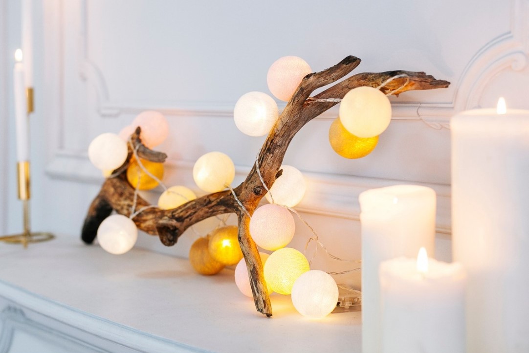 Búcsúzzon a hagyományos koszorúktól: a 2025-ös karácsonyfa modern trendje