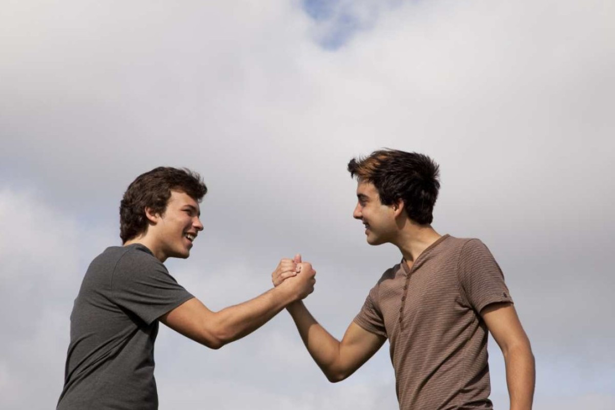 A «könnyű» barátok előnyei és hátrányai: több boldogság és kevesebb stressz, de néhány árn...