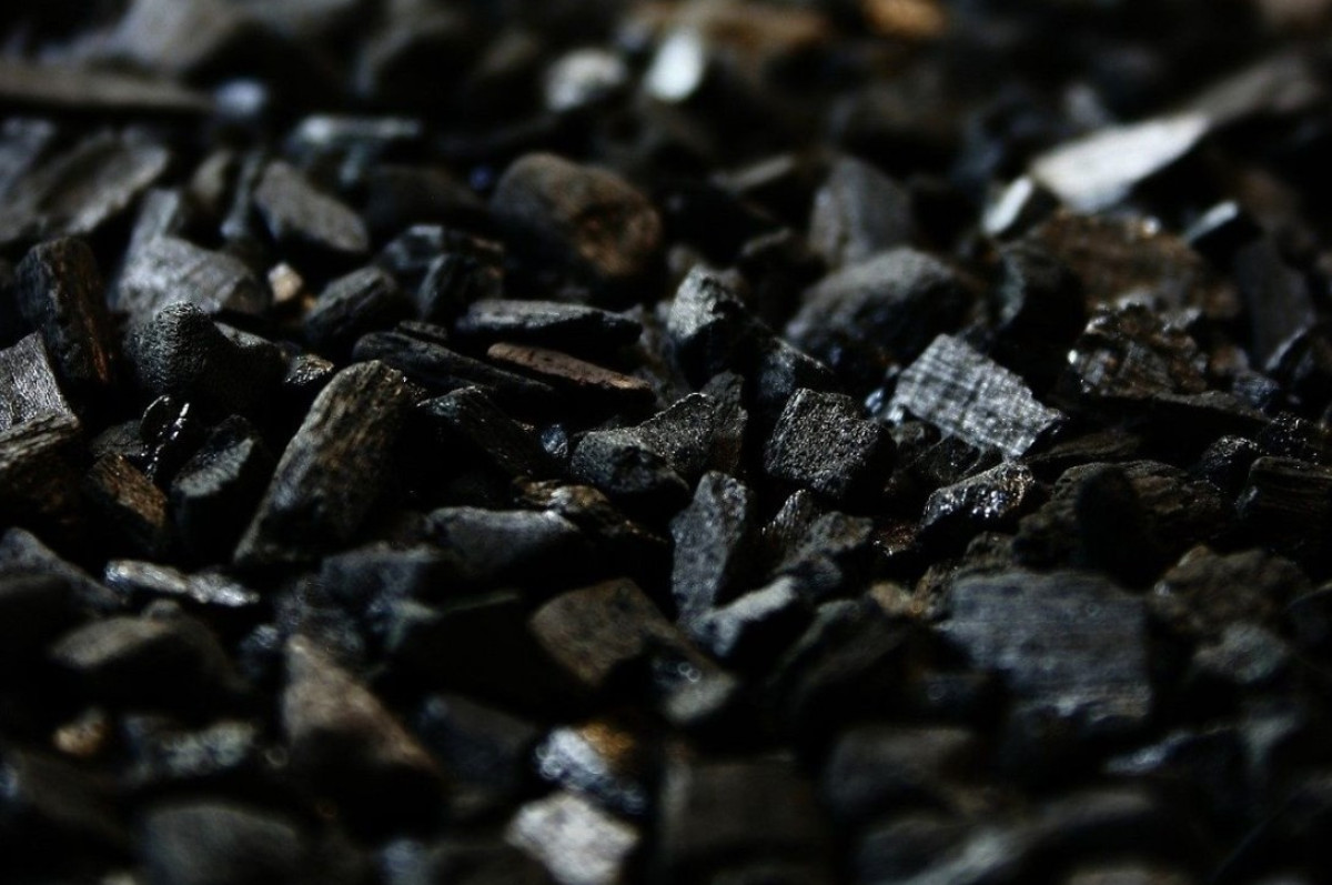 A tudósok bioszént állítanak elő fahulladékból, amely ugyanolyan erős, mint sok más anyag