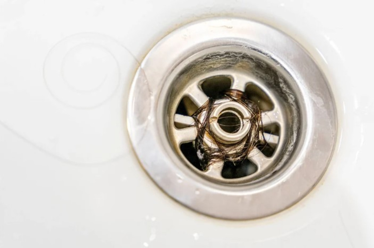 Fogd ezt a férjem szerszámosládájából: gyorsan megtisztíthatja az eltömődött mosogatót