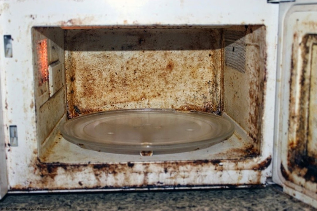 Mosószer és szóda nélkül: hogyan kell tisztítani a mikrohullámú sütőt a zsírtól otthoni gyógymóddal ...
